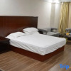 Отель Yijia Business Hostel, фото 2
