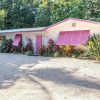 Отель Lush Tropical Plantings In A Gated Compound Located Directly On The Florida Bay 1 Bedroom Cottage by, фото 13