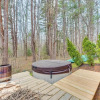 Отель Beautiful Mousam River Retreat: Hot Tub & Kayaks!, фото 16