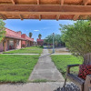 Отель Cozy & Relaxing Eloy Apartment w/ Pool Access, фото 13