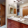 Отель Snowcreek I 13 Mountain Views, Washer Dryer, Beautiful Quiet Community by RedAwning, фото 14