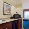 Отель Hampton Inn & Suites Clearwater/St. Petersburg-Ulmerton Road, FL, фото 36