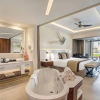 Отель Royalton Blue Waters Montego Bay, An Autograph Collection All Inclusive Resort, фото 3