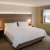Отель Holiday Inn Express & Suites Colorado Springs North, an IHG Hotel, фото 5