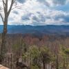 Отель Mountain Top - Two Bedroom Cabin, фото 15