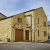 Отель Lister's Nest Halifax Stunning Sleeps 12, фото 1
