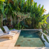 Отель Romantic Jungle Villa, 1 BR, Ubud With Staff, фото 5