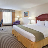 Отель Holiday Inn Express Hotel & Suites CIRCLEVILLE, фото 4
