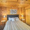 Отель Charming Chalet: Deck, 5 Mi to Big Bear Lake!, фото 10