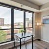 Отель FRONTDESK Confluence on 3rd Apt Downtown Riverwalk Trails, фото 6