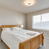 Отель Modern Aurora Home: 17 Mi to Downtown Denver!, фото 5