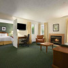 Отель Philadelphia Suites-Extended Stay, фото 1