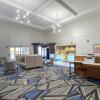 Отель Holiday Inn Express Hotel & Suites Oshkosh, an IHG Hotel, фото 17