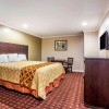 Отель Rodeway Inn & Suites, фото 3