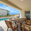 Отель Villa Dvor Comfortable Holiday Residence, фото 13