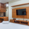 Отель Best Deal Studio Apartment at Tamansari Papilio, фото 2