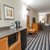Отель Days Inn And Suites Edmonton Airport, фото 11