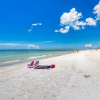 Отель AMI Lighthouse Cottage-one Minute Walk To The Beach-keyless Locks, фото 11