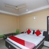 Отель Green Field by OYO Rooms, фото 5