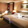 Отель Lijing Hotel (Qilou city three general store), фото 4