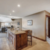 Отель Premier 2br  At The Base Of Peak 7 2 Bedroom Condo by RedAwning, фото 7