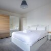 Отель Contemporary Home in Friendly Easton - Free Parking, фото 1