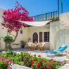 Отель Bougainvillea House in Crete, фото 1