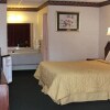 Отель Relax Inn and Suites, фото 11