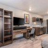 Отель WoodSpring Suites Linden, фото 17