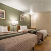 Отель HomeTowne Studios By Red Roof Colorado Springs - Airport, фото 5