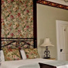 Отель Flowertown Bed And Breakfast, фото 3