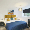 Отель Deluxe 7 Bedroom Property in Solihull, фото 19