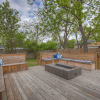 Отель Gorgeous Bluebonnet House With Deck and Fire Pit, фото 15
