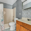 Отель Charming Pool home, Minutes from Downtown Orlando and Winter Garden, фото 9
