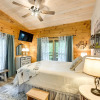 Отель Cullowhee Cabin w/ Hot Tub, 3 Mi to Lake Glenville, фото 3