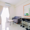 Отель Warm And Cozy Living 2Br Bogorienze Apartment, фото 10