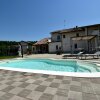 Отель Pleasant Farmhouse in Asti Italy With Private Pool в Изола-д'Асти
