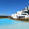 Отель Algarve Race Resort Hotel в Портимане
