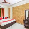 Отель OYO 22681 R Inn, фото 4