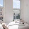 Отель Bright 2BR Flat With Terrace Near Earls Court st, фото 10