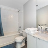 Отель Lakeview Luxury Oasis, Downtown Aqua Studio, фото 16