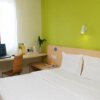 Отель 7 Days Inn Guiyang Qingzhen Dongmen Bridge Branch, фото 9