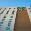 Отель Holiday Inn Express Saltillo Zona Aeropuerto, an IHG Hotel в Сальтильо