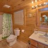 Отель A View For All Seasons 405 - Four Bedroom Cabin, фото 2