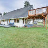 Отель Stylish Bellingham Home w/ Lake + Mountain Views!, фото 18