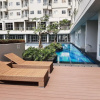 Отель Modern Look And Comfy Studio At Bintaro Icon Apartment, фото 1