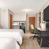 Отель Holiday Inn Express Hotel & Suites Lawton-Fort Sill, an IHG Hotel, фото 3