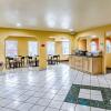 Отель Econo Lodge Near Lackland Air Force Base - SeaWorld, фото 19