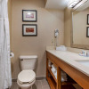 Отель Comfort Inn & Suites, фото 9