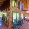 Отель Cozy Bear 2 Bedroom Cabin, фото 8